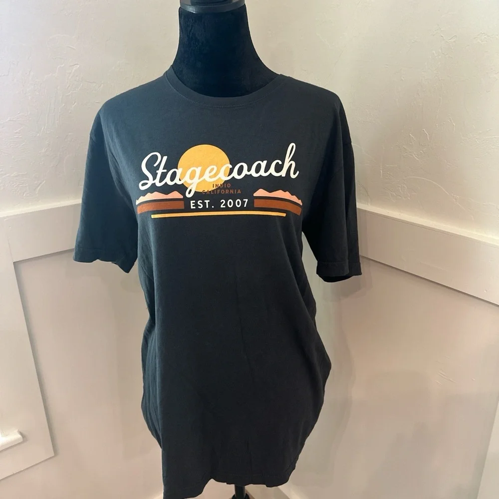 Black Short Sleeve Tees with Stylish‎ Logo